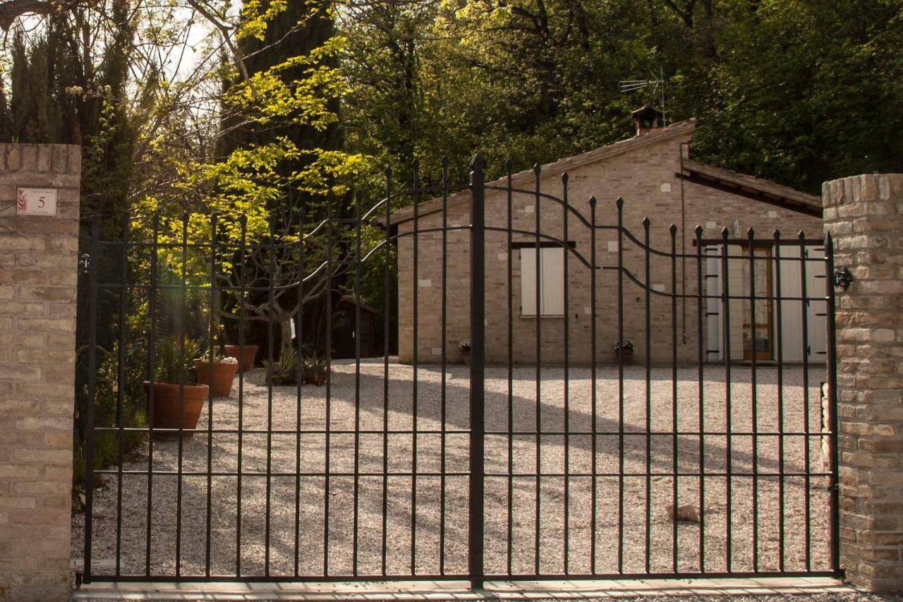 Calmancino Delle Selve Urbino Exterior foto